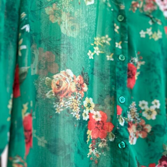 Kut from the Kloth Green and Red Floral Long Sleeve Blouse with 3/4 Option, XS - Picture 4 of 8